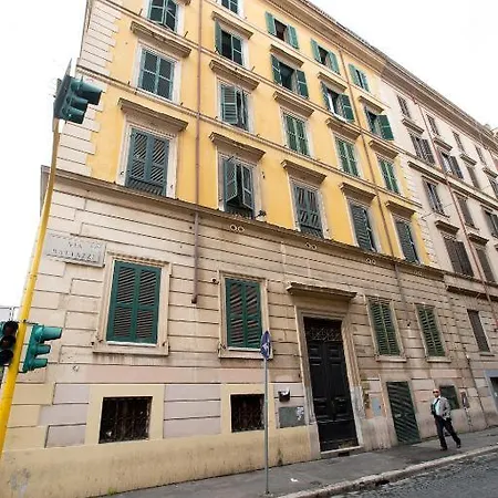 Dem Apartment